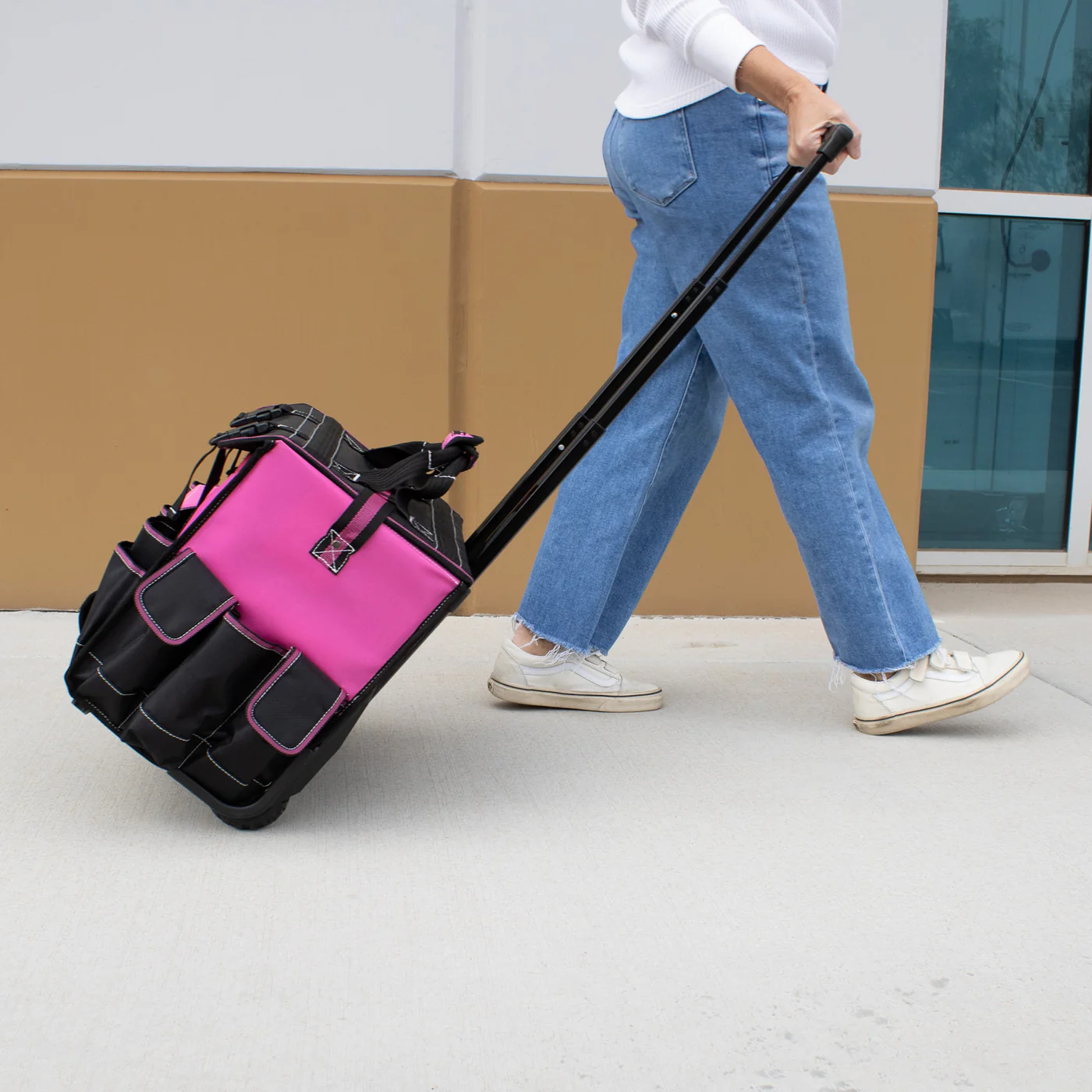 18-Inch Rolling Tool Bag - Image 16