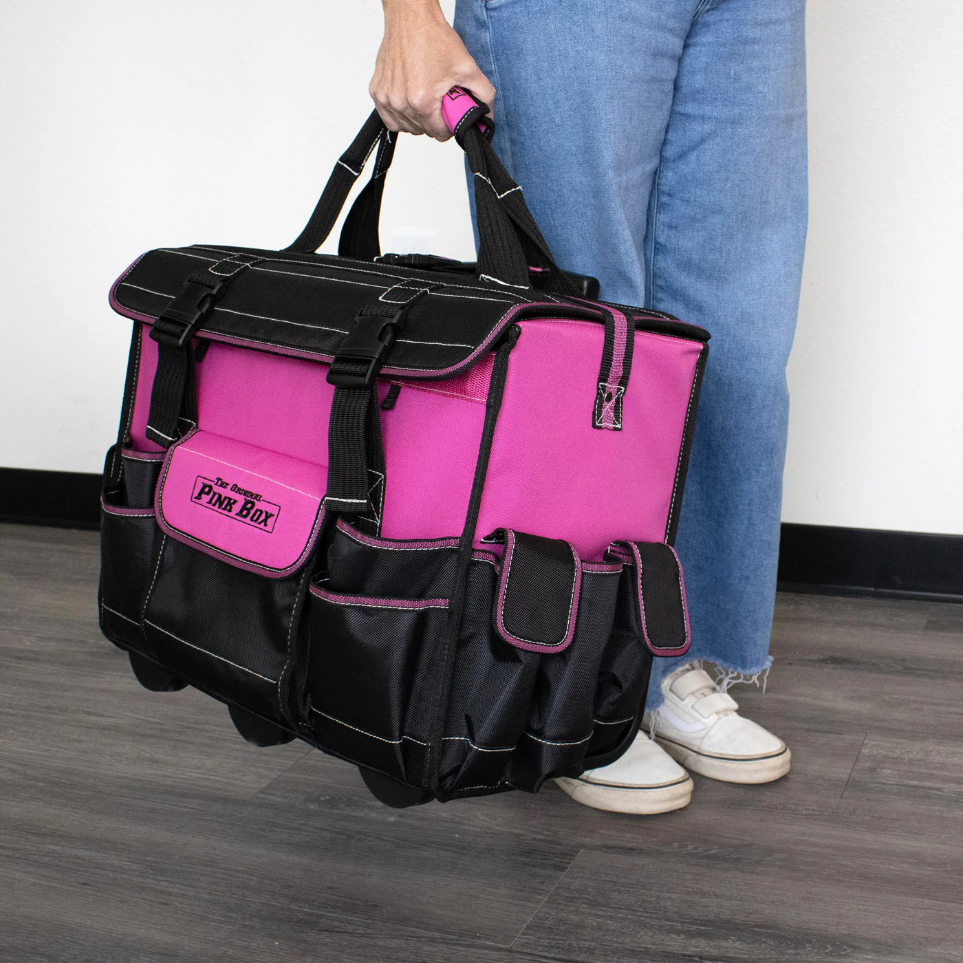 18-Inch Rolling Tool Bag - Image 17